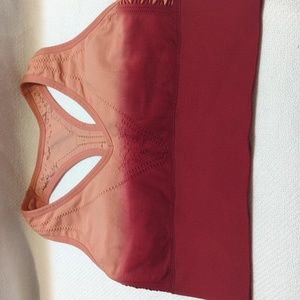 PINK Sports Bra size med.‎